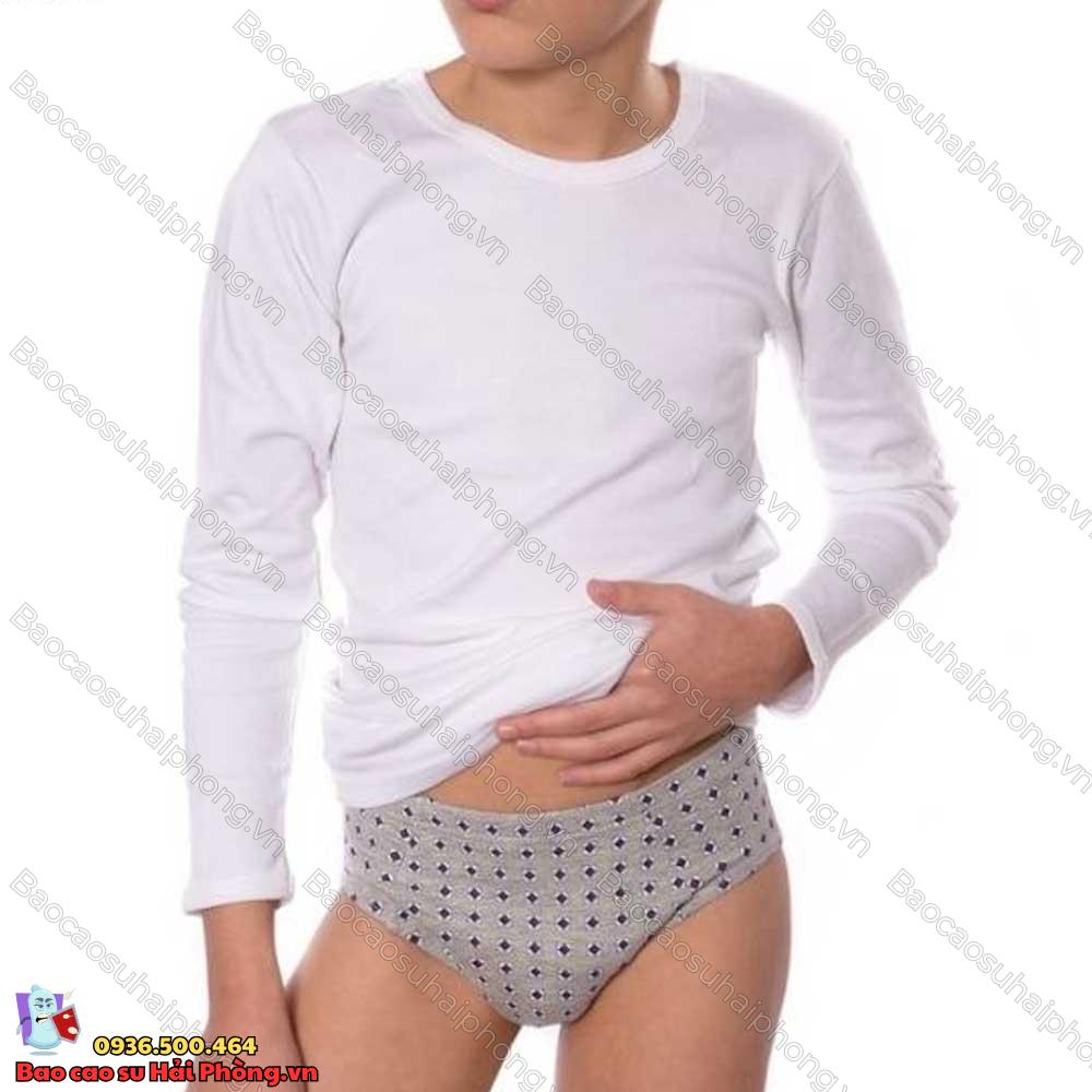 be-trai-may-tuoi-nen-mac-quan-sip-2