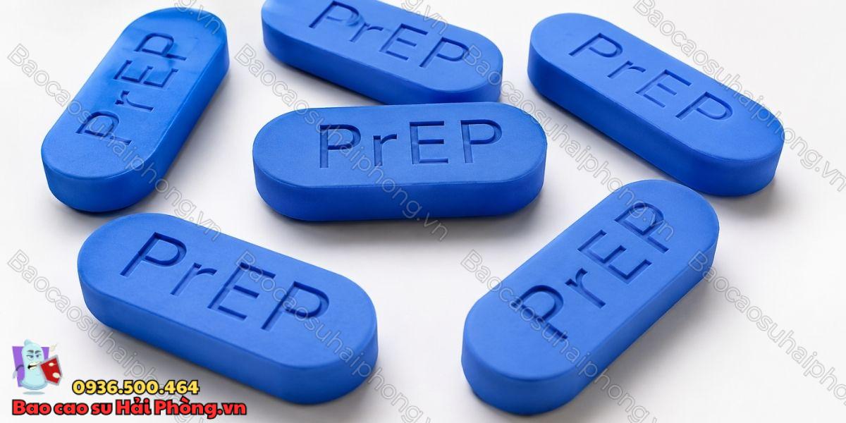 Quan hệ dùng bao cao su có lây HIV không?